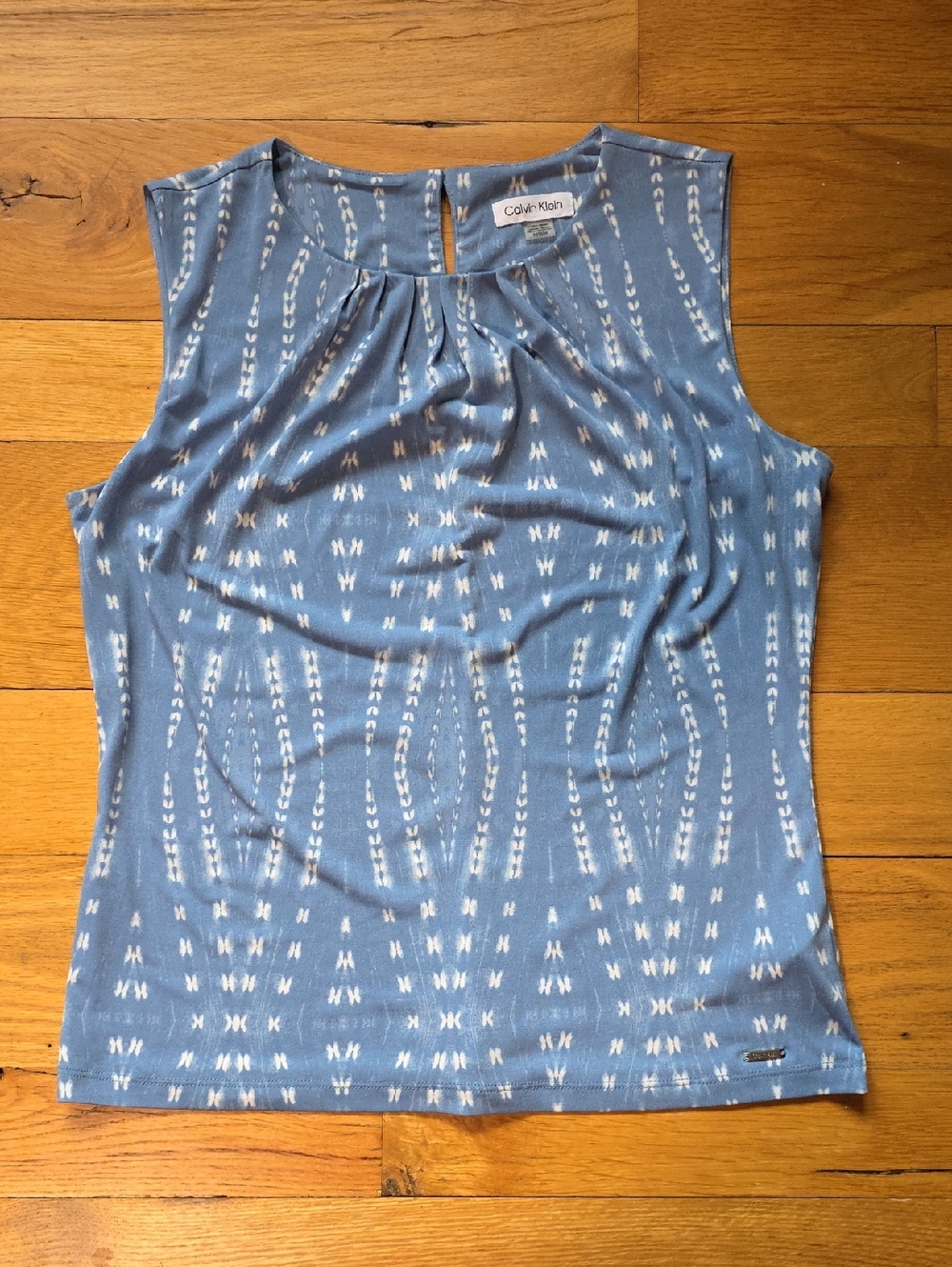 Calvin Klein Blue Patterned Sleeveless Shirt Size Medium EUC